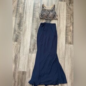 Sherri Hill prom dress with sequins size 0